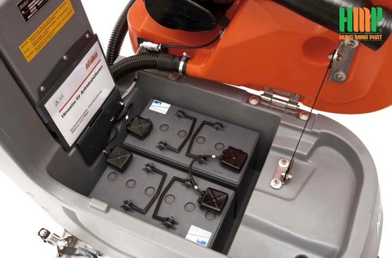 Máy chà sàn liên hợp Hako Scrubmaster B30