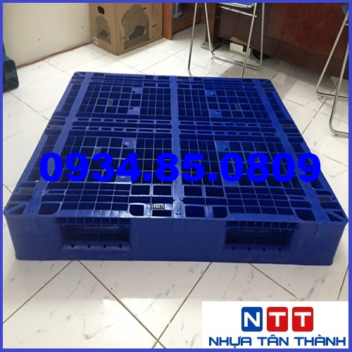 BÁN PALLET NHỰA TẠI TÂN PHÚ.