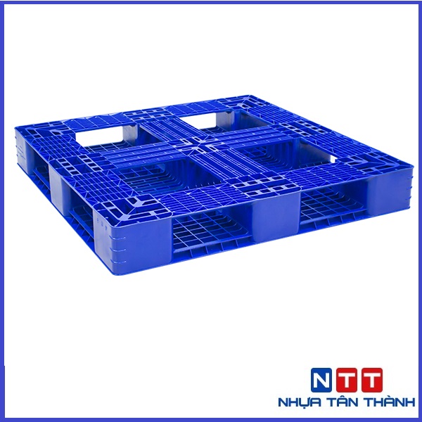 Pallet nhựa cũ Tân Phú