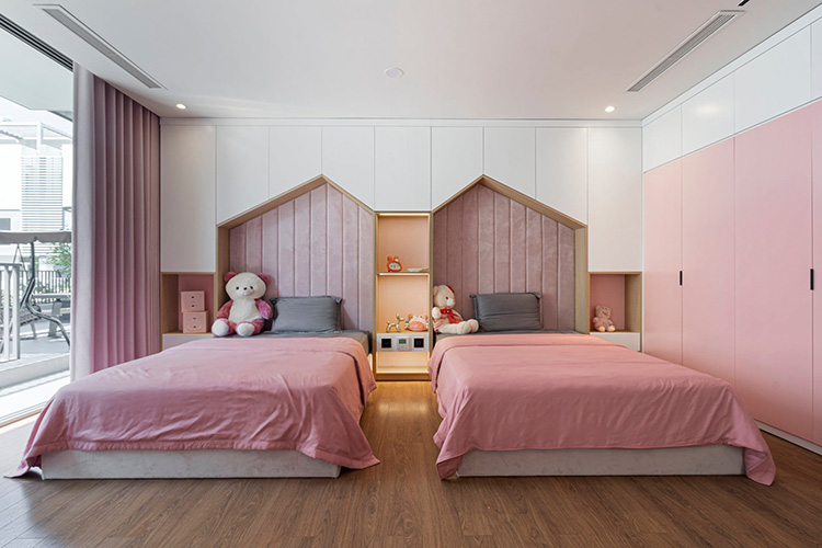 Thiết kế nội thất phòng ngủ con gái