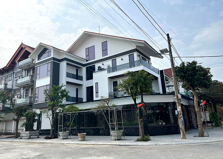 Thiết kế mặt tiền nhà phố 3 tầng 1 tum