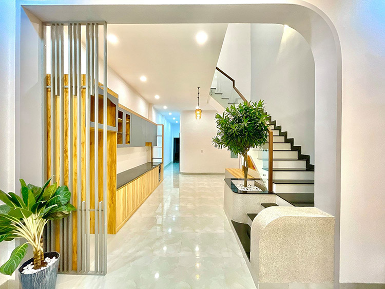​Thiết kế nội thất bếp + bàn ăn