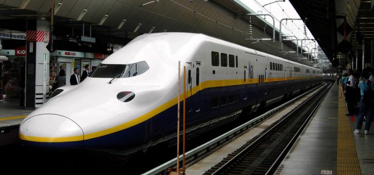 Di chuyển ở Nhật Bản: Học cách đi tàu điện ở Tokyo !