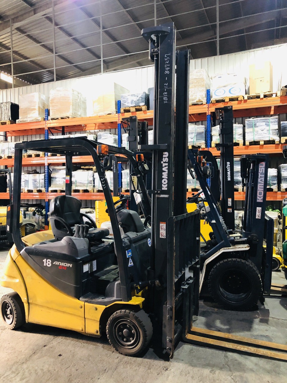 XE NÂNG ĐIỆN KOMATSU FB18-12 NGỒI LÁI, SẢN XUẤT NĂM 07/2014