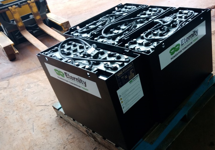 24V - 500AH ETERNITY MODEL 4PZS500