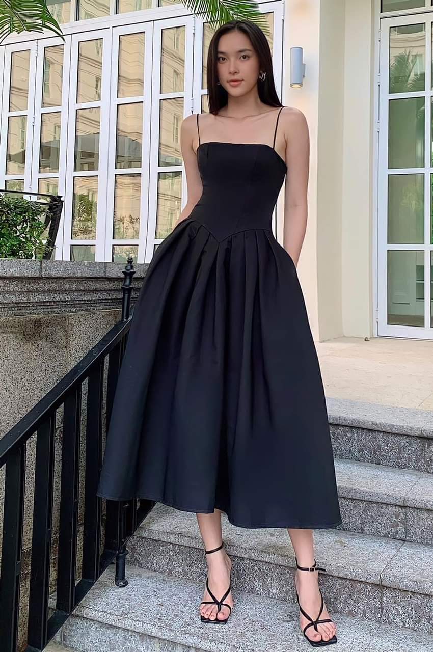 Váy đen dài  Giá Tốt Miễn Phí Vận Chuyển Đủ Loại  Shopee Việt Nam