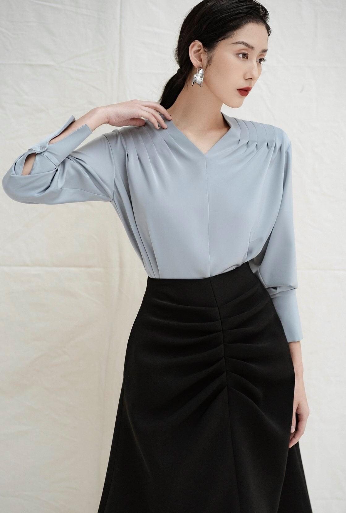 Chân váy chữ A xếp ly tà xéo đính nút CV0224  Thời trang công sở KK  Fashion 2019