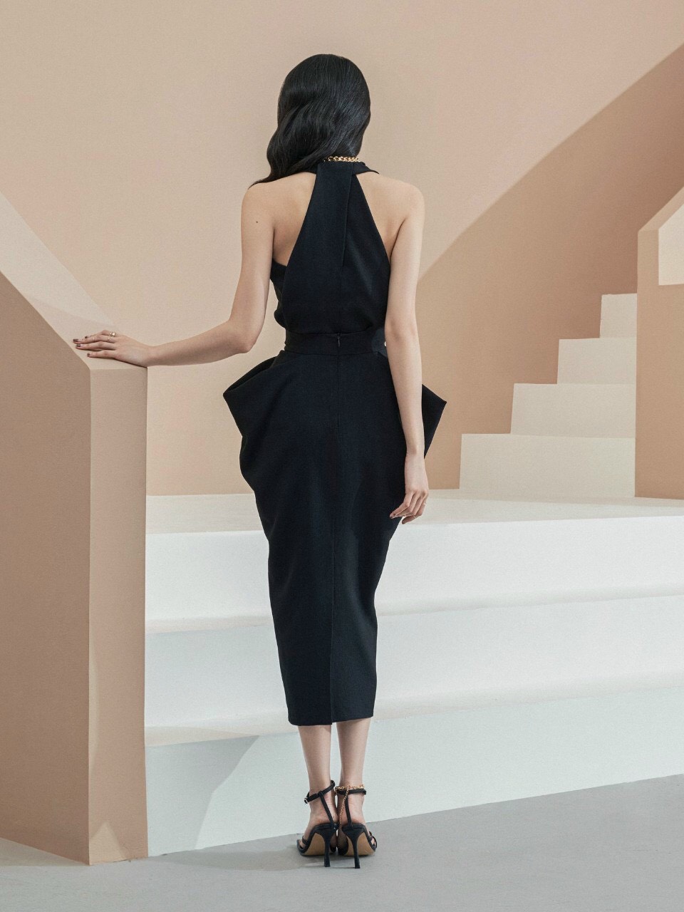 Set áo váy kiểu áo cổ yếm chân váy xếp ly phồng (ko kèm belt)