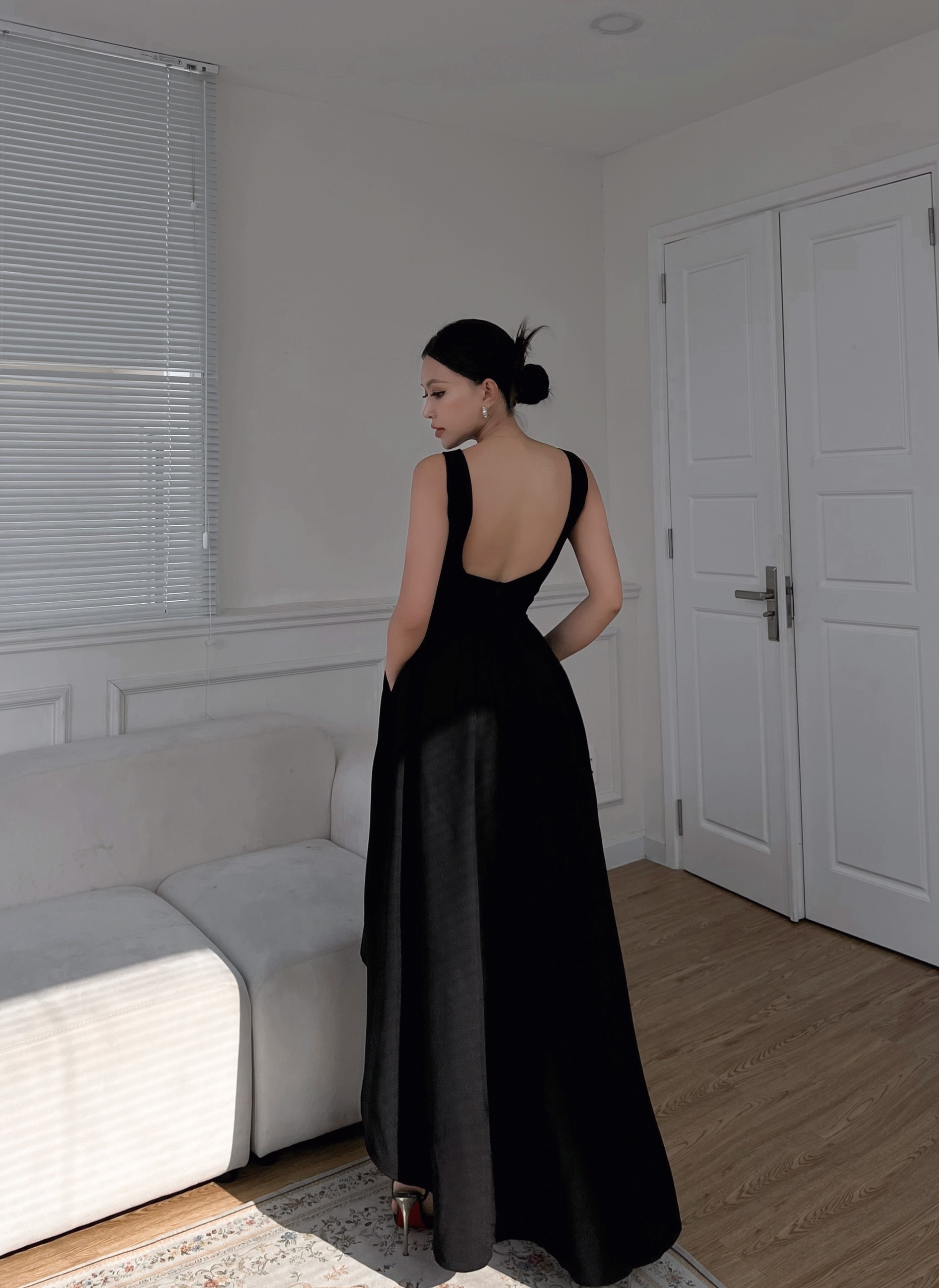 Đầm dáng xoè dài đuôi tôm kiểu hở lưng sang trọng Alvin Store 0733 (Đỏ)