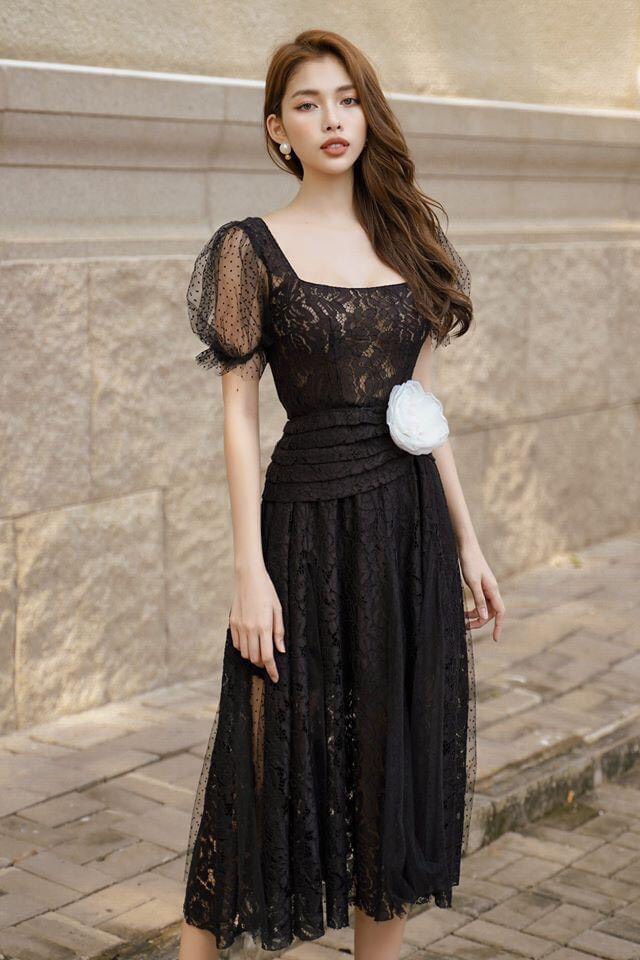 Đầm ren xoè kiểu cổ vuông tay phồng phối lưới (Trắng)