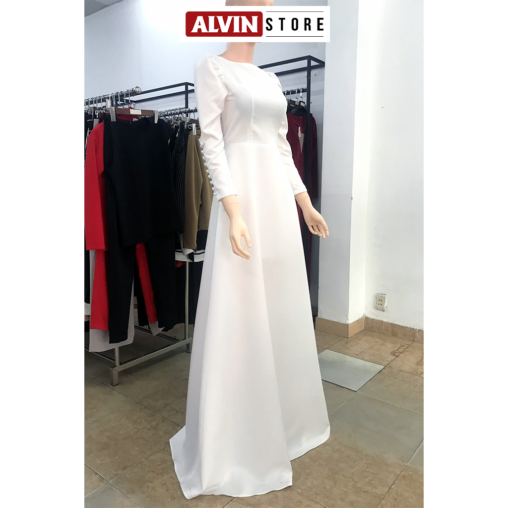 Đầm dạ hội kiểu tay dài cổ thuyền phối nút