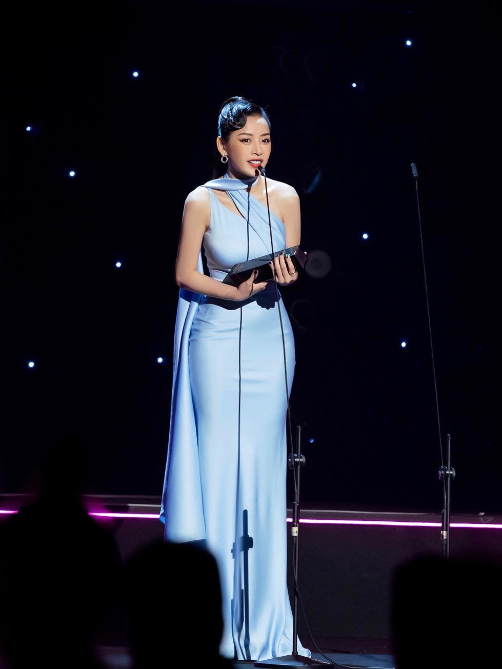 Đầm dạ hội kiểu lệch vai choàng cổ sang trọng