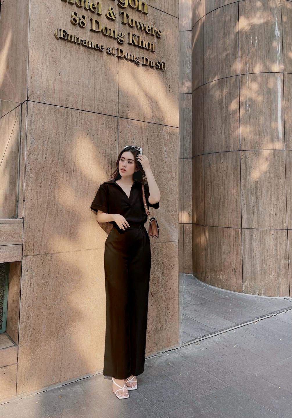 Set áo quần áo cổ sơmi tay ngắn quần dài ống suông (Đen)