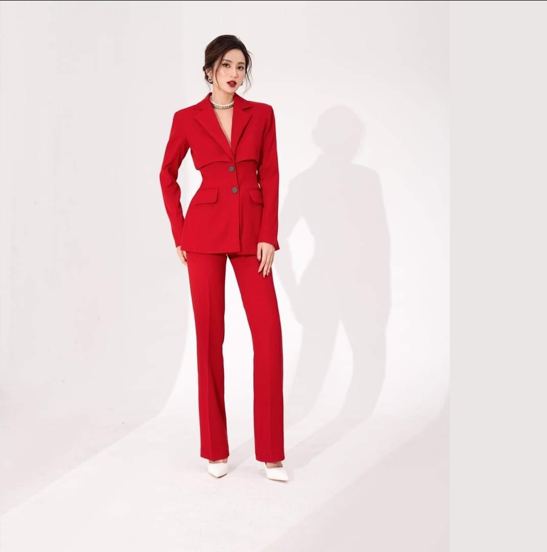 Set bộ vest nữ kiểu áo vest cách điệu phối quần ống suông sang trọng Alvin Store 0997 (Đỏ)