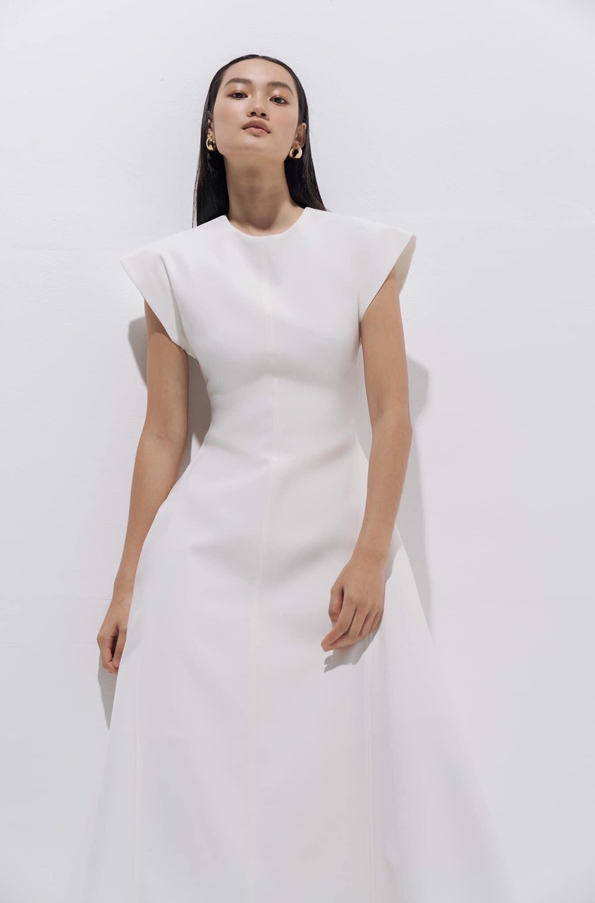 Đầm xoè dài kiểu tay liền phối túi (Trắng)