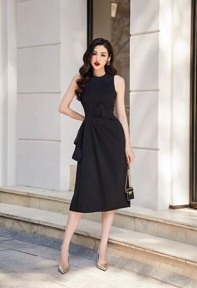 Đầm xòe kiểu sát nách xếp ly nơ eo (Hồng)