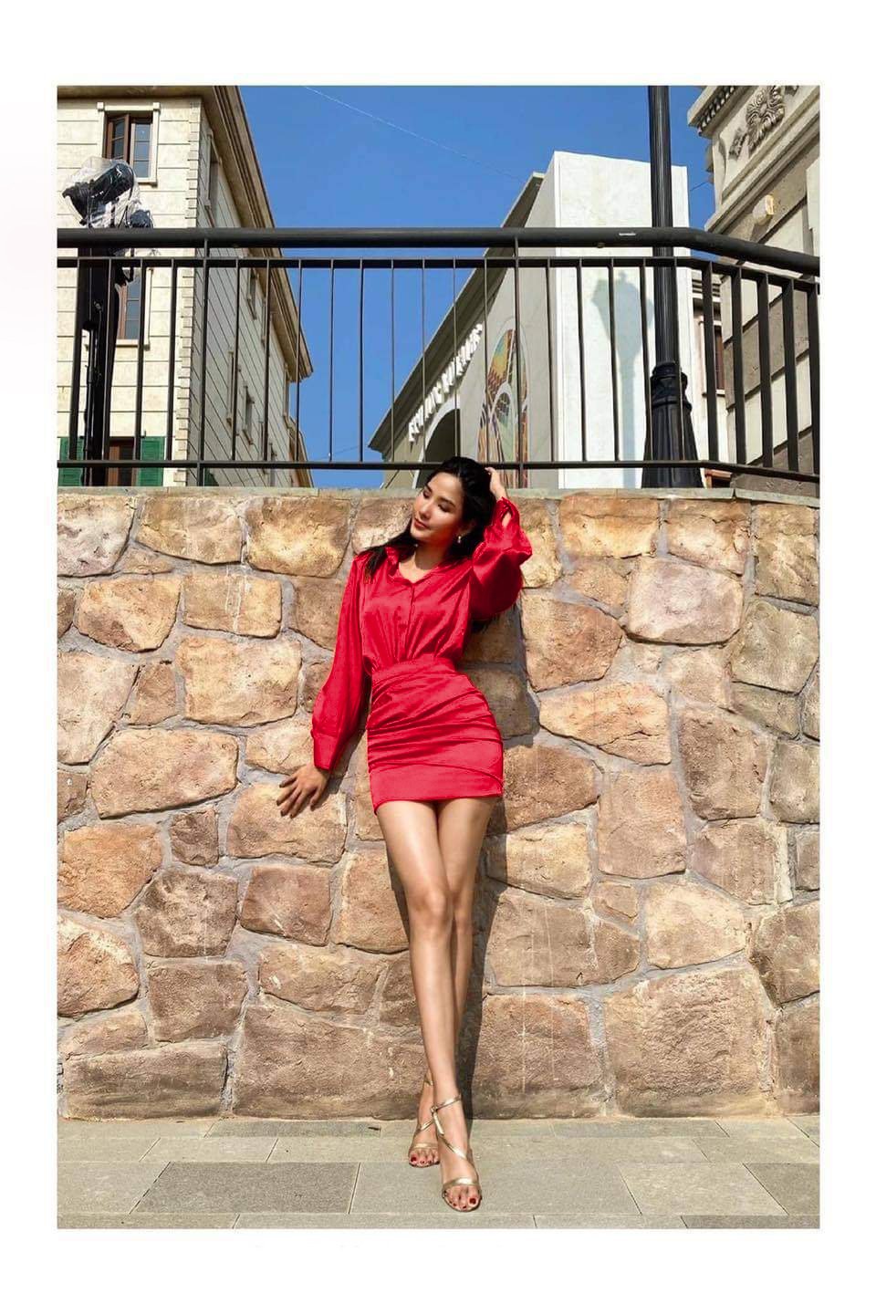 Set áo váy kiểu áo sơmi tay dài phối chân váy ôm ngắn ( Đỏ)