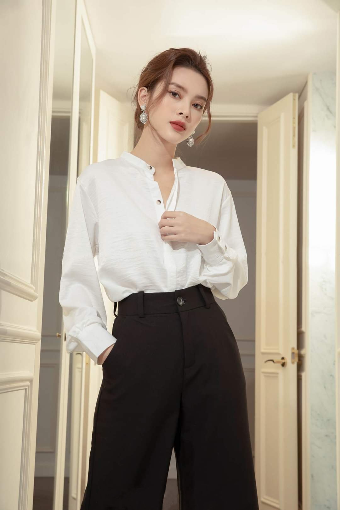 Set áo quần kiểu áo cổ trụ tay dài phối quần dài ống suông