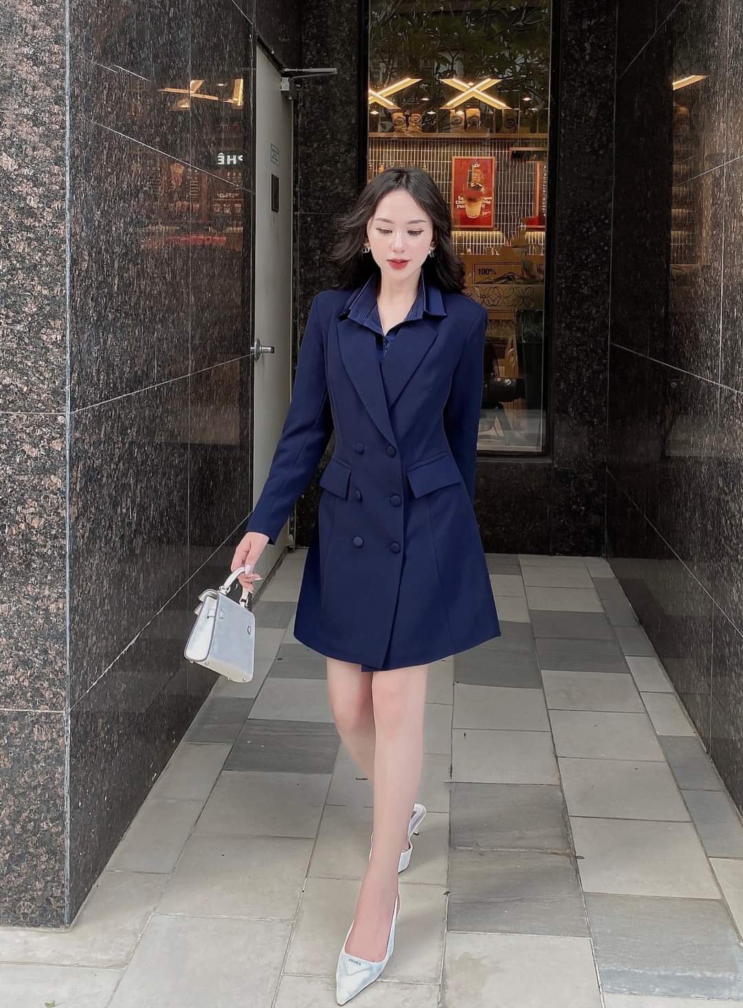 Đầm vest công sở tay dài phối túi