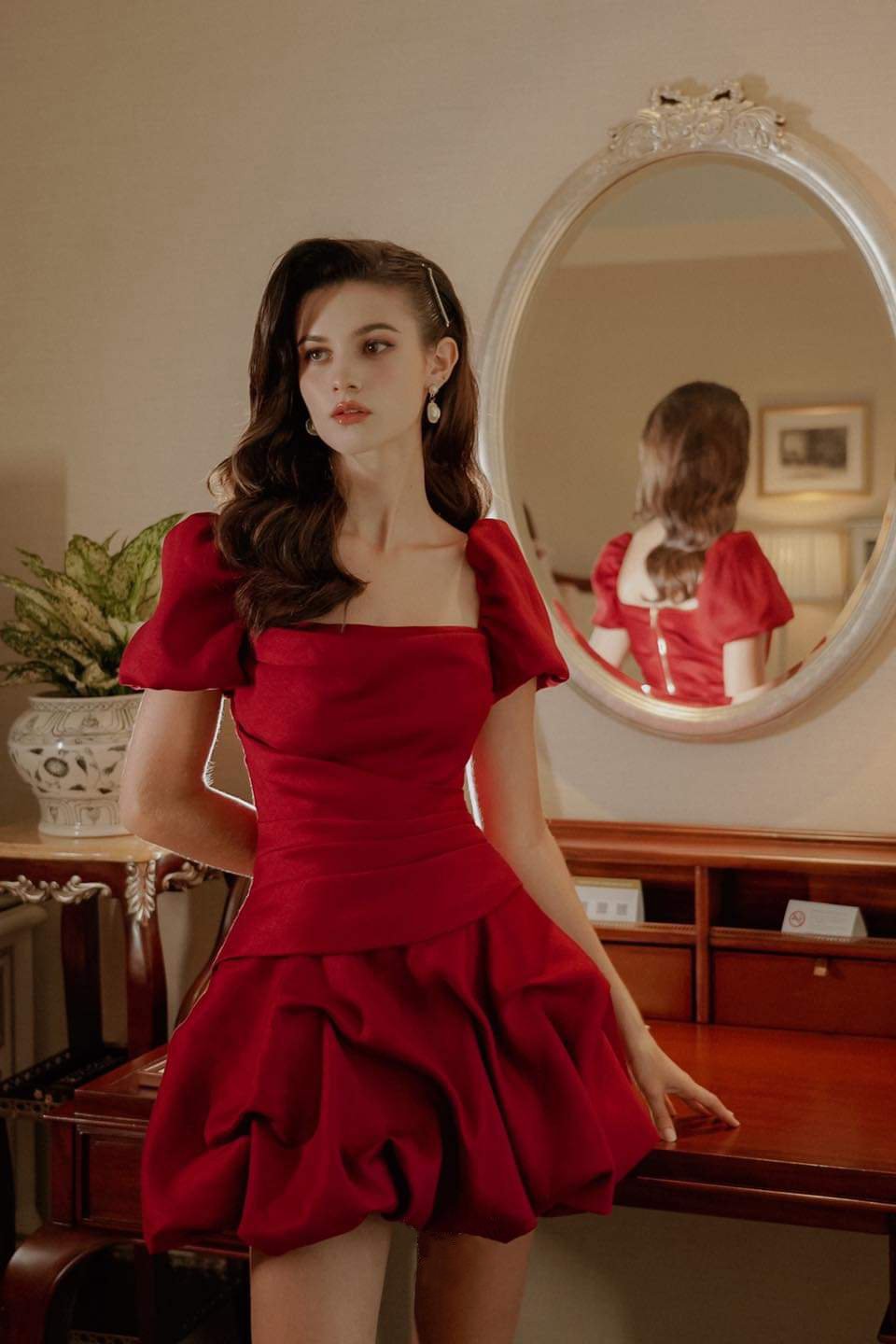 Đầm xòe bồng trên gối cúp ngực phối tay con (Hồng)