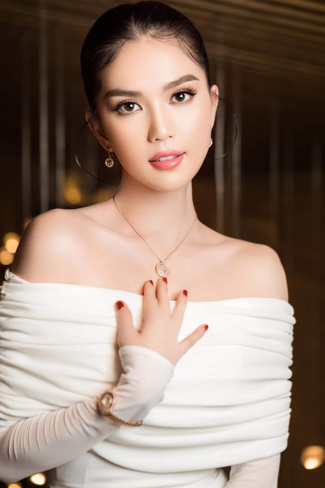 Đầm dạ hội ôm body hở vai tay dài dự tiệc