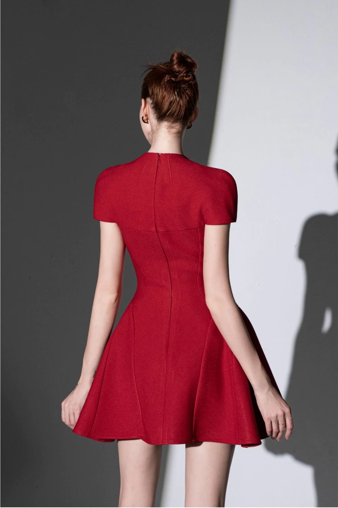 Đầm dáng xòe ngắn cúp ngực tay con phối dây ngang (Đỏ tươi)