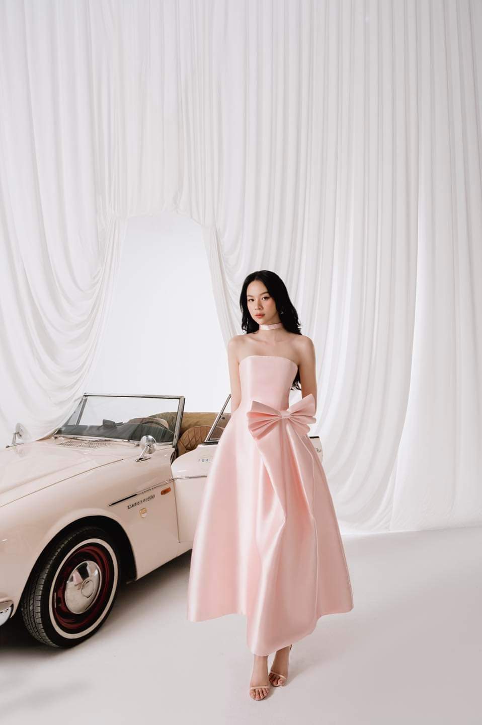 Đầm xòe dáng dài cúp ngực phối nơ eo kèm dây cổ dự tiệc sang trọng Alvin Store 1595 (Đen)