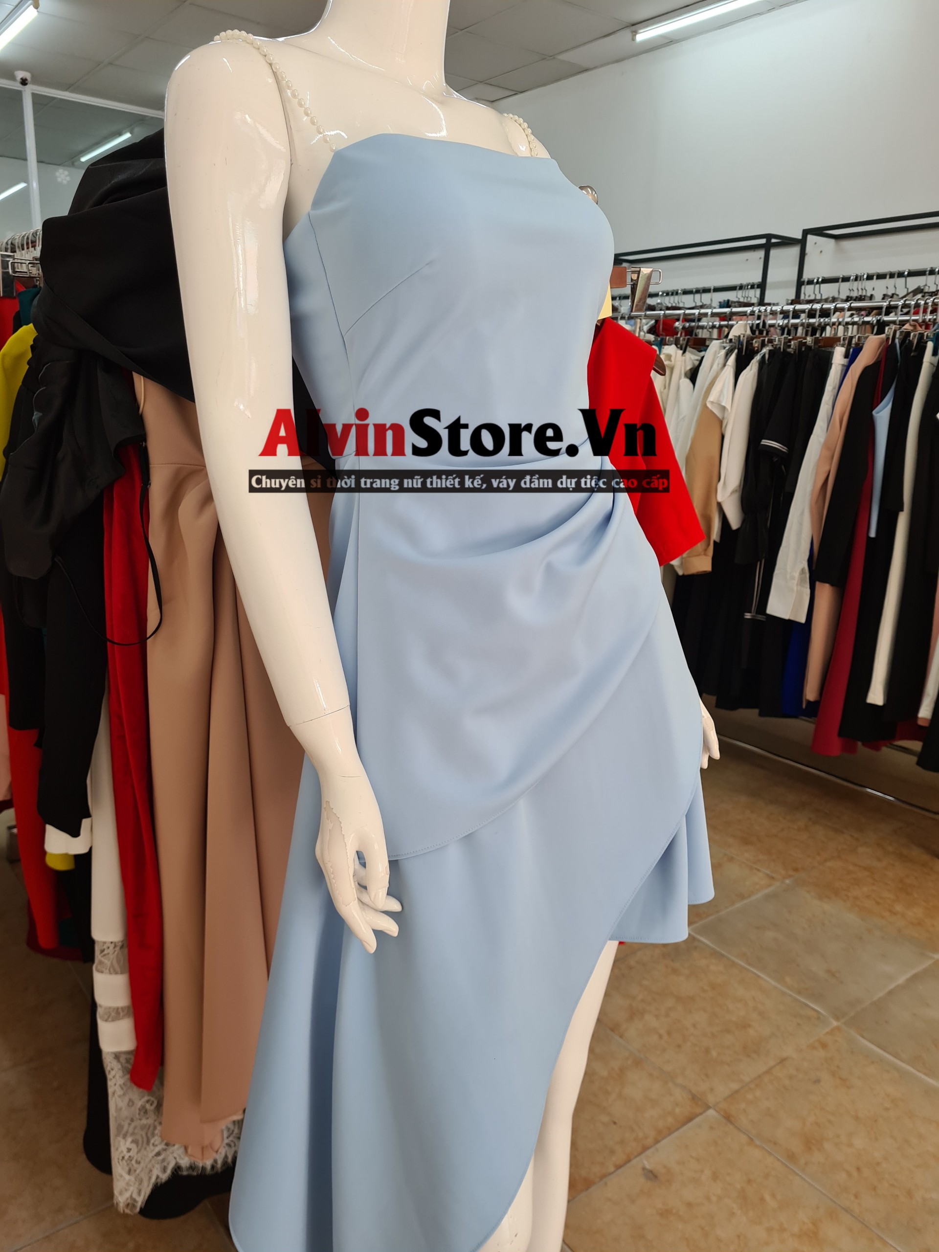 Đầm xòe kiểu hai dây cúp ngực xéo lai (Đỏ)