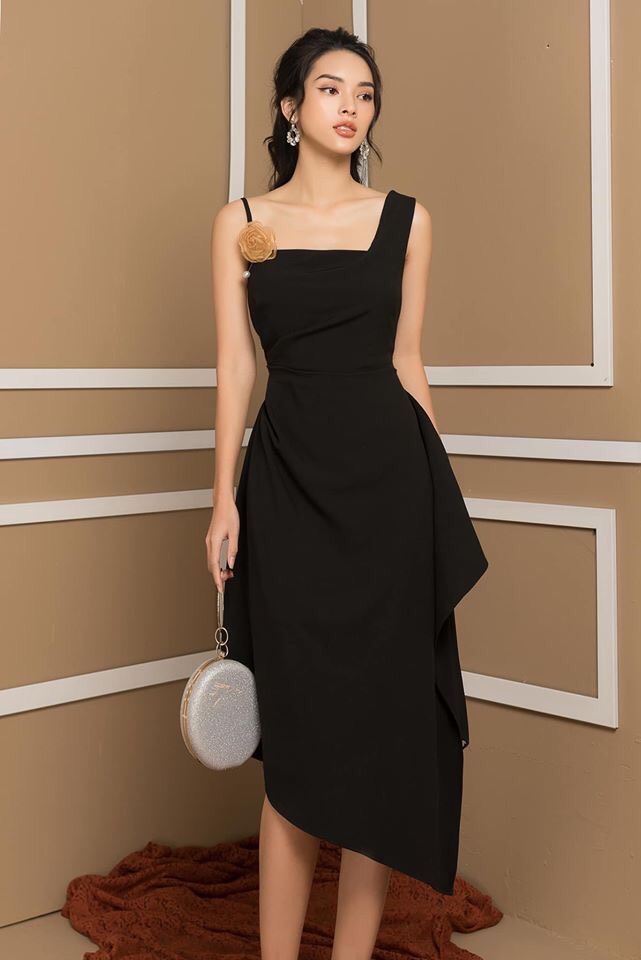 Đầm xòe kiểu 1 dây kèm hoa sang trọng (Nâu)