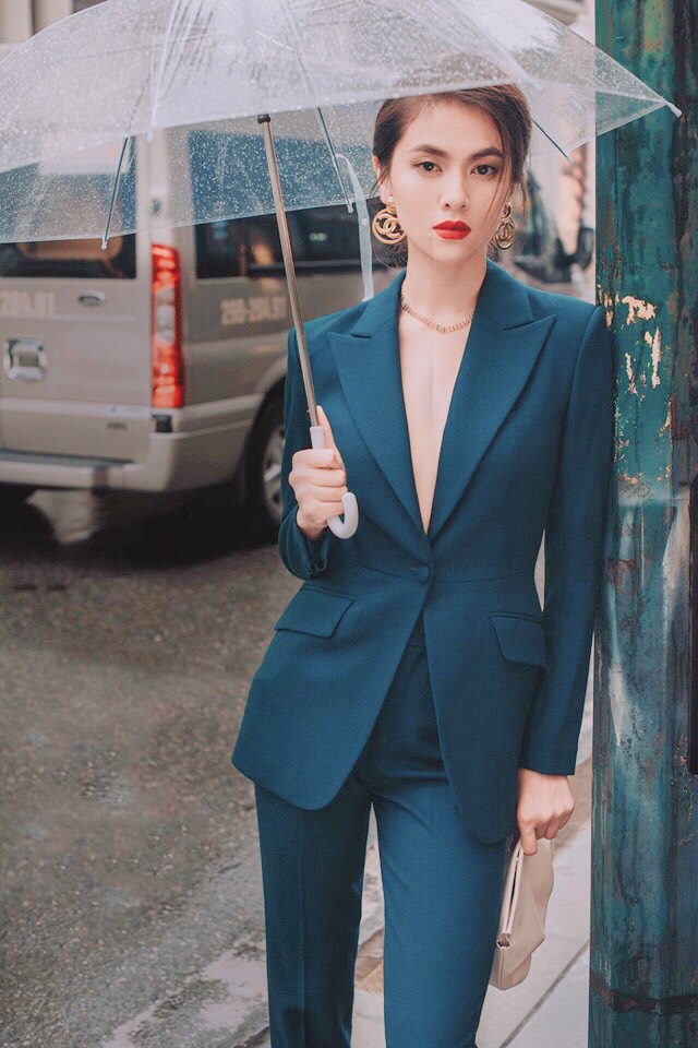 Áo quần kiểu áo vest tay dài quần tây (Đen)