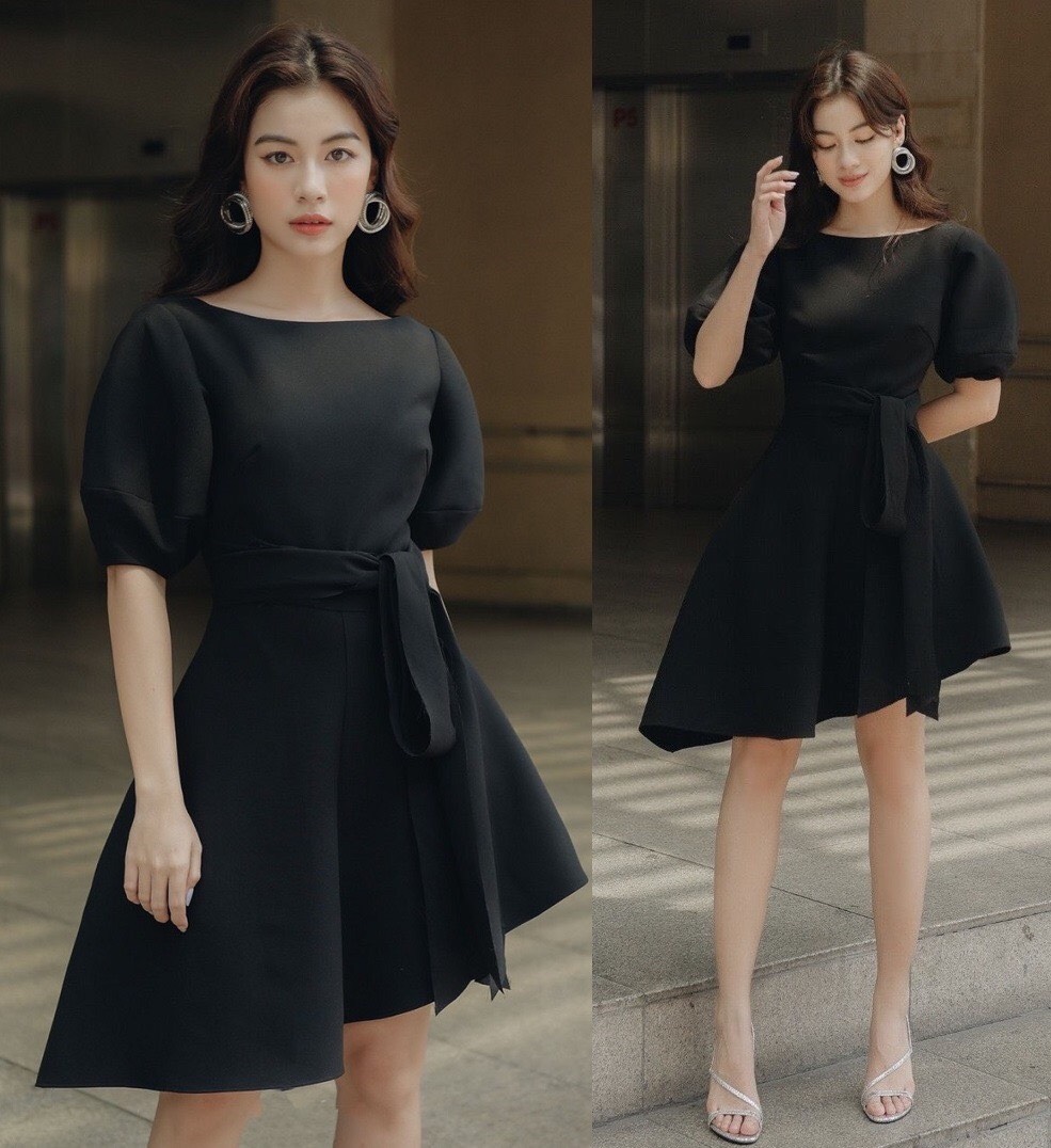 Đầm xòe kiểu tay con phồng xéo lai dây eo (Đen)