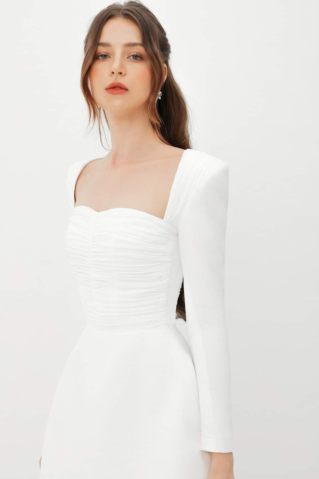 Đầm xòe dáng ngắn tay dài cúp ngực rút nhún Alvin Store 2931 ( Trắng )