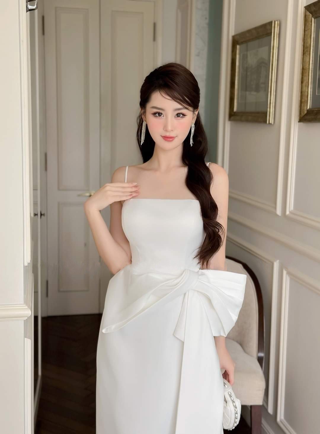 Đầm dạ hội kiểu hai dây cúp ngực phối nơ eo dự tiệc Alvin Store 2937 (Đen)