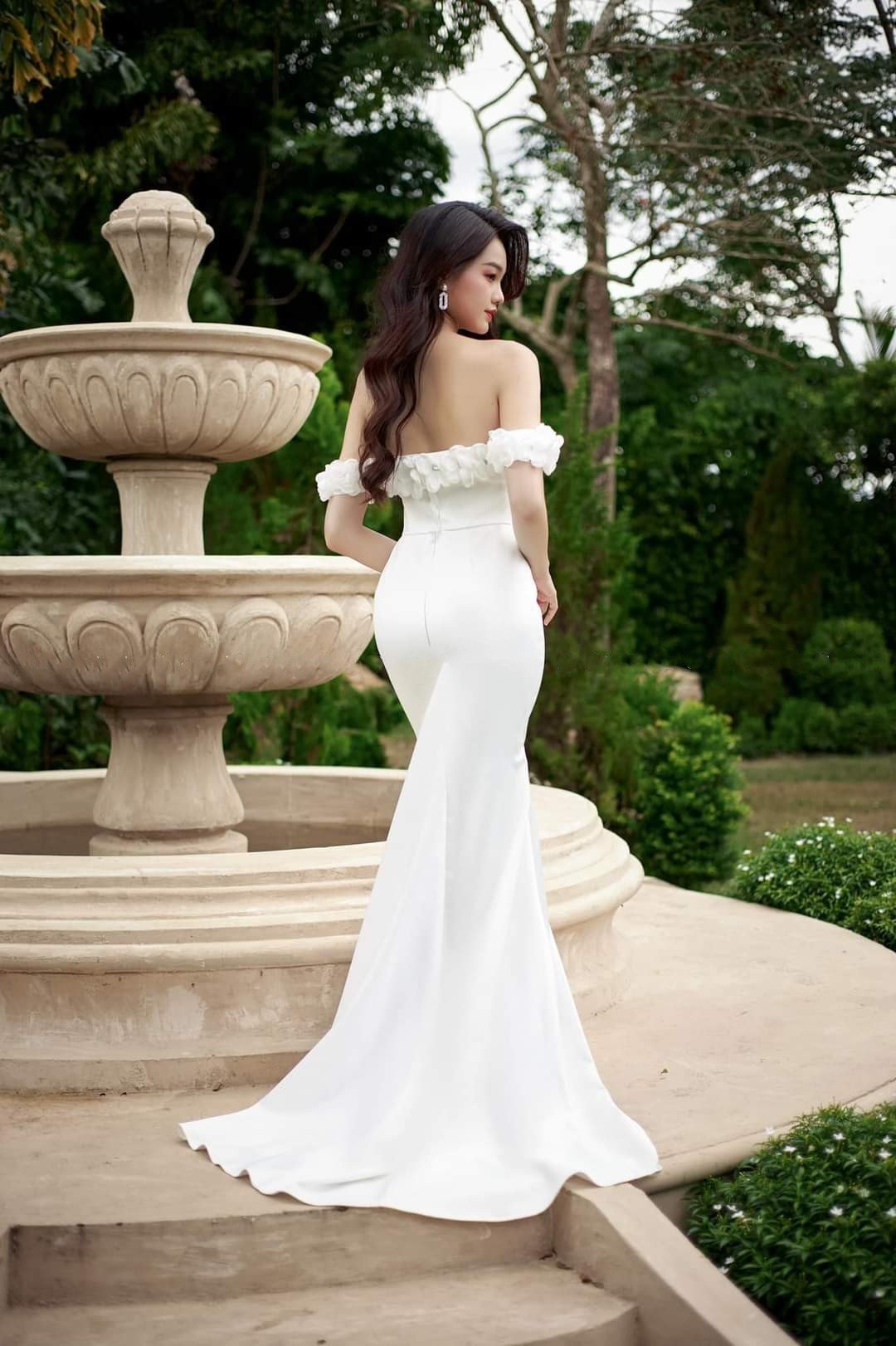 Đầm dự tiệc dáng ôm body dài hở ngang vai cúp ngực phối hoa Alvin Store 2940