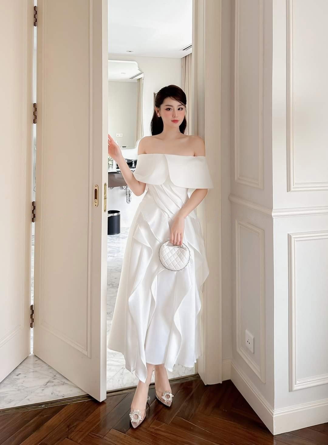 Đầm dự tiệc dáng xòe hở vai ngang phối bèo sang trọng Alvin Store 2942 (Đen)