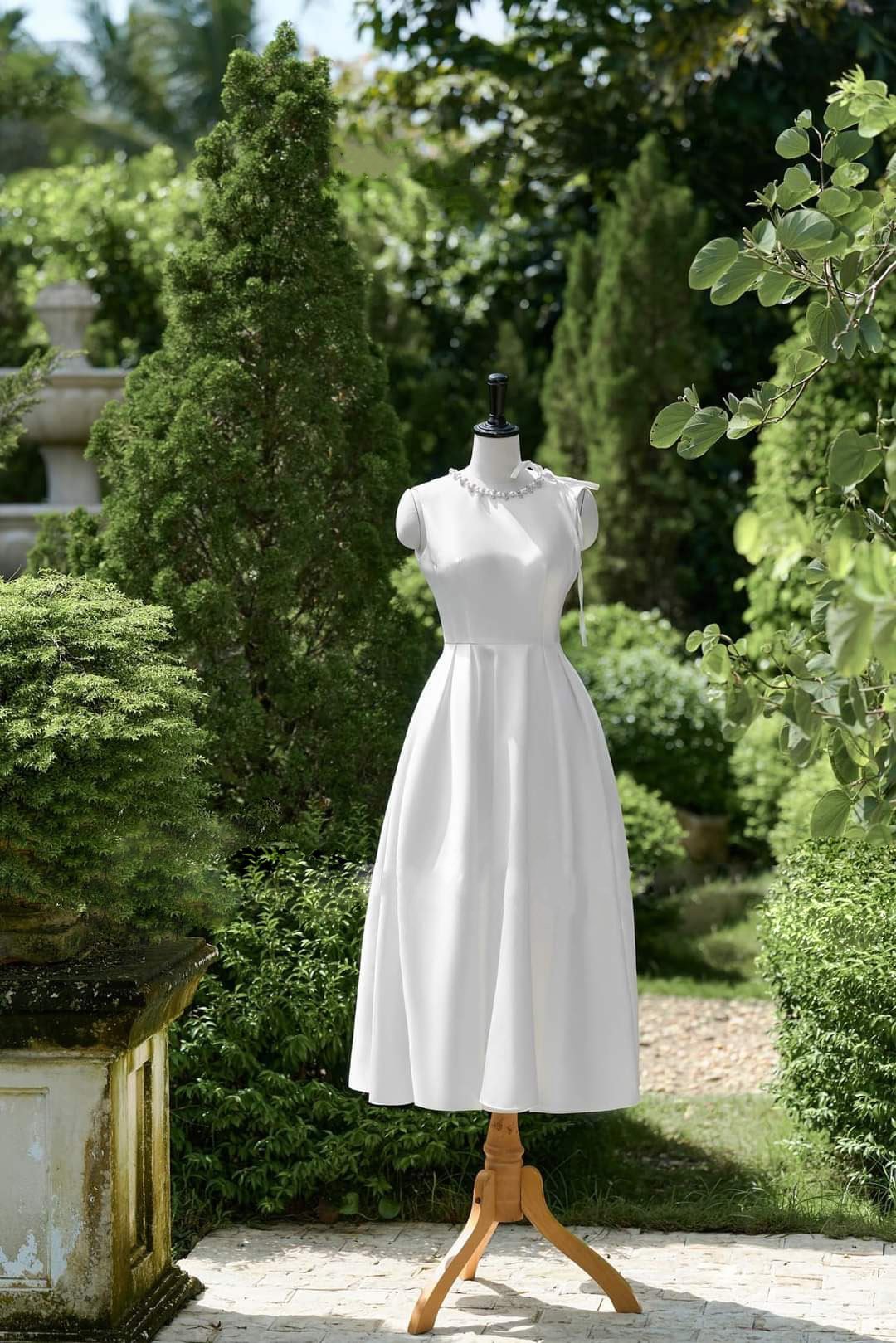 Đầm dự tiệc dáng xòe dài sát nách phối dây ngọc sang trọng Alvin Store 2943