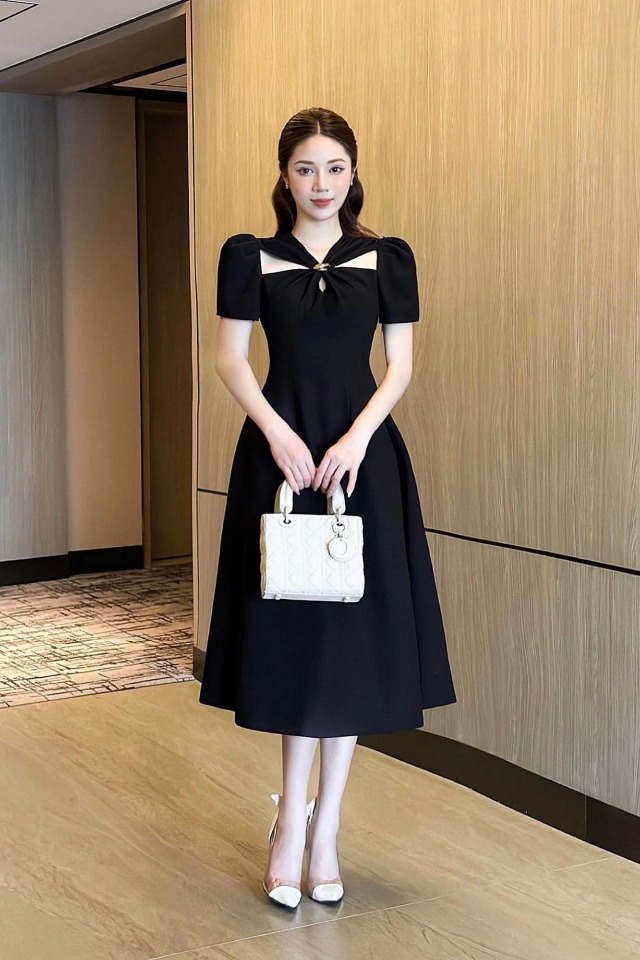 Đầm dự tiệc dáng xoè tay con cut out vai sang trọng Alvin Store 2950 (Đen)