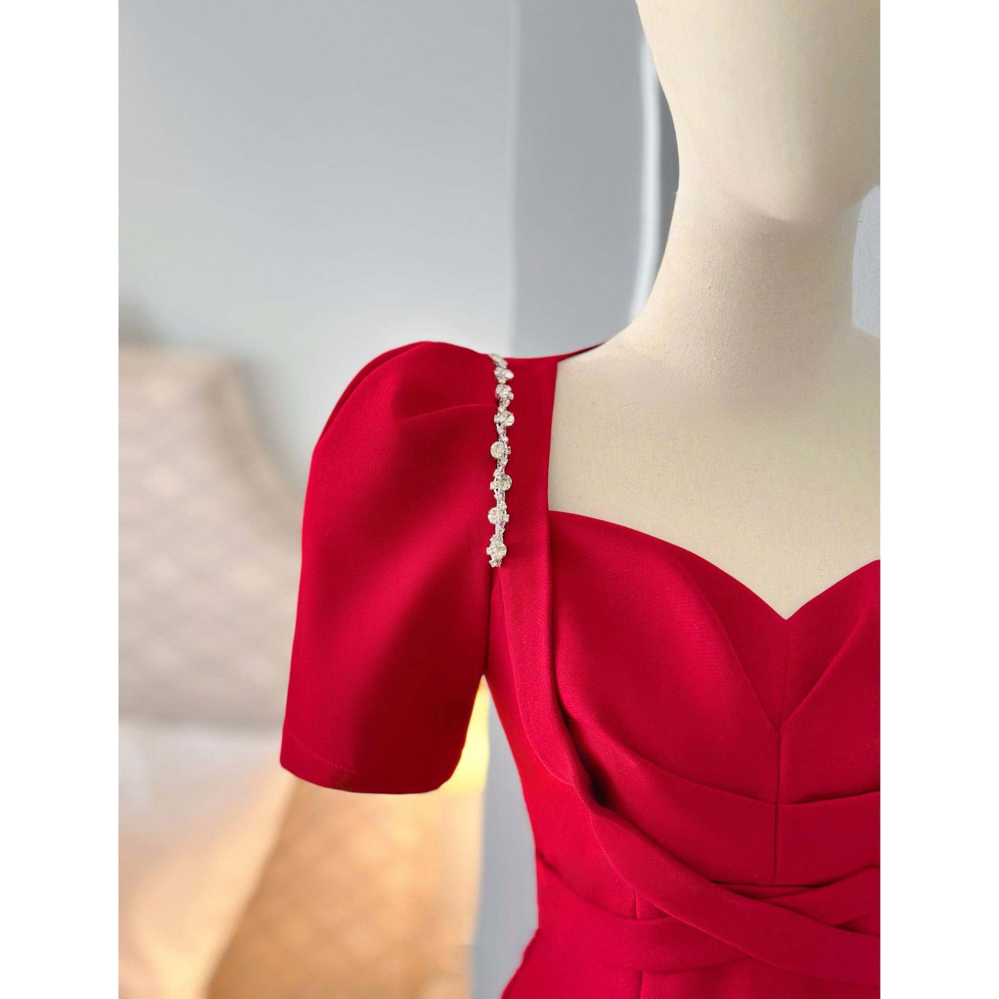 Đầm dáng xoè ngắn phối tay con đính đá sang trọng Alvin Store 2953 (Đen)