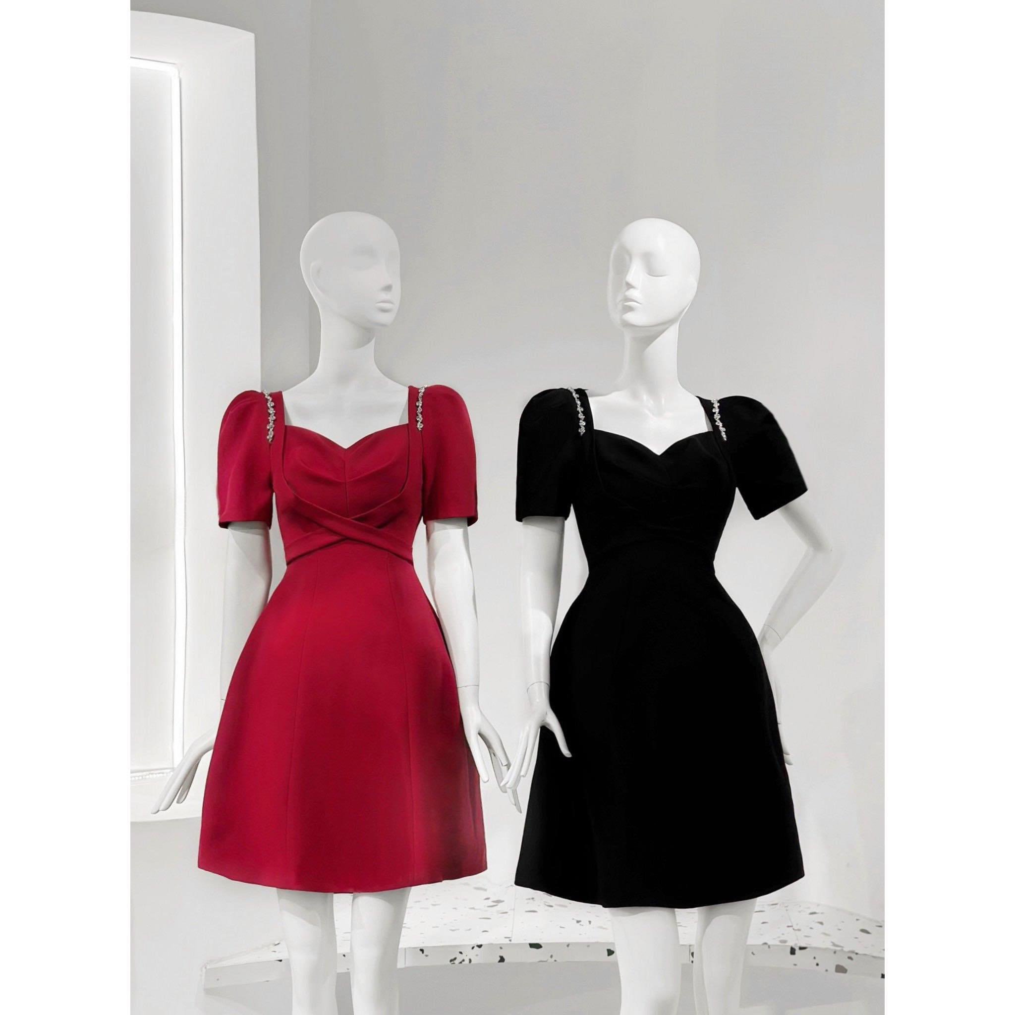 Đầm dáng xoè ngắn phối tay con đính đá sang trọng Alvin Store 2953 (Đen)