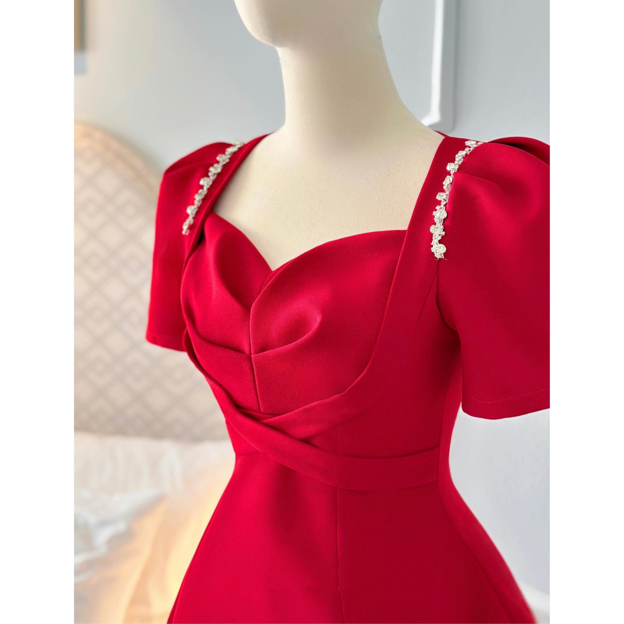 Đầm dáng xoè ngắn phối tay con đính đá sang trọng Alvin Store 2953 (Đen)