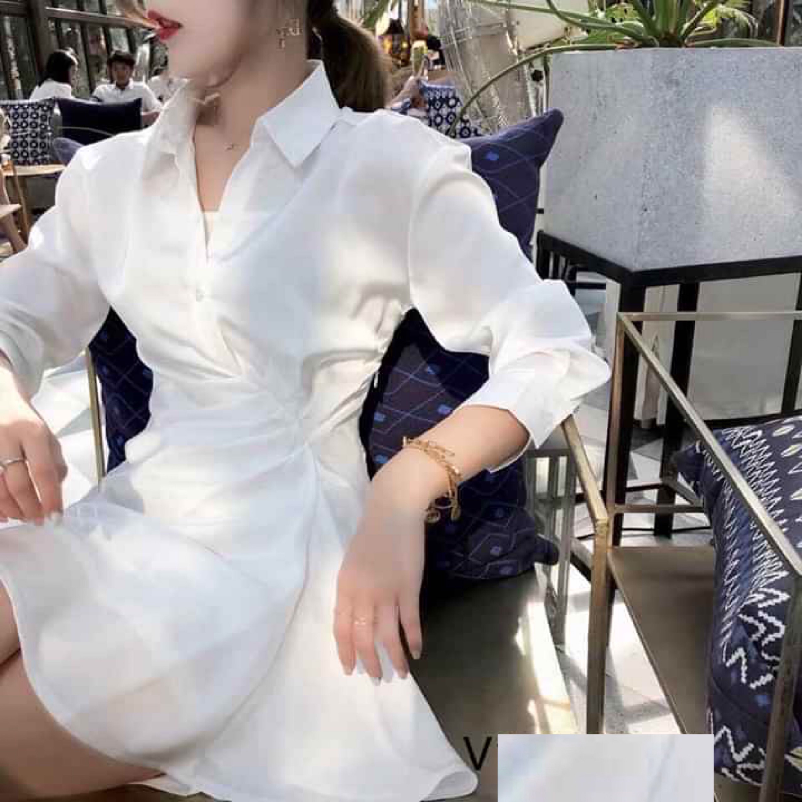 Đầm xòe kiểu sơ mi xắn tay hở ngực  (Trắng)