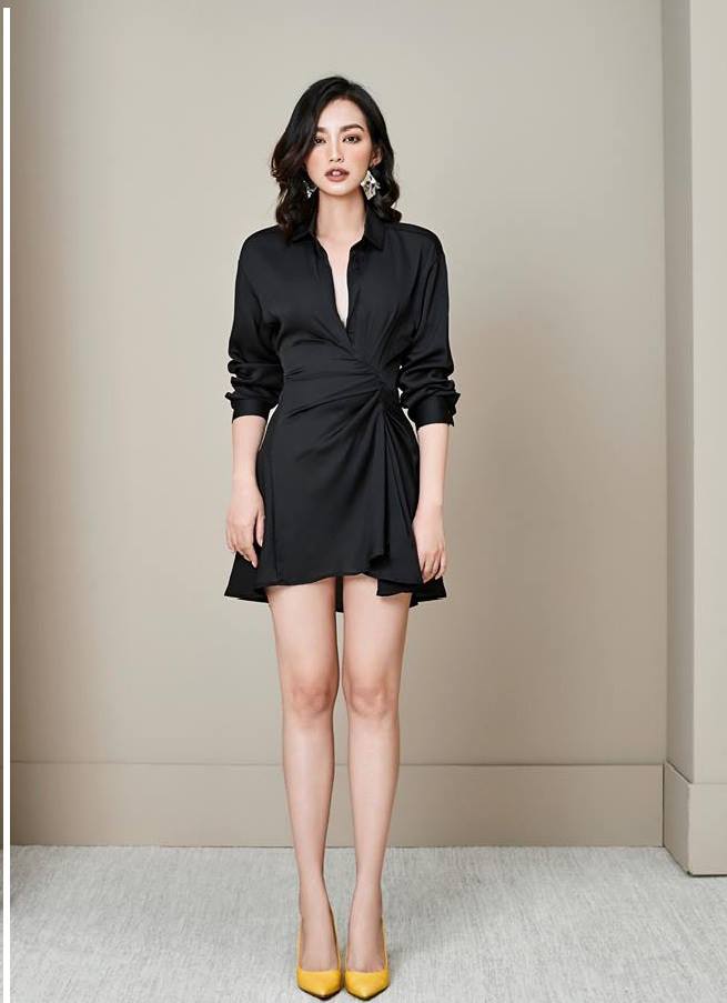 Đầm xòe kiểu sơ mi xắn tay hở ngực  (Trắng)