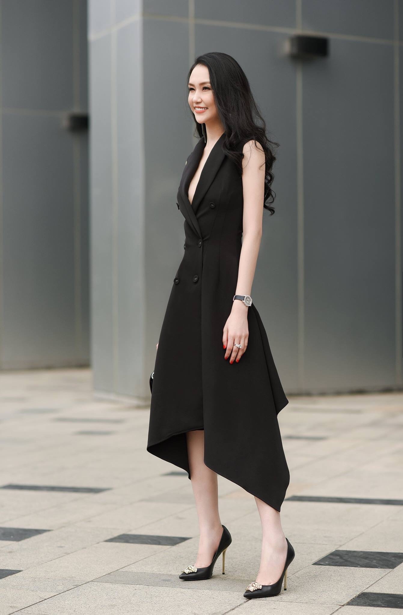 Đầm xoè vest kiểu đuôi cá sang trọng (Nude)