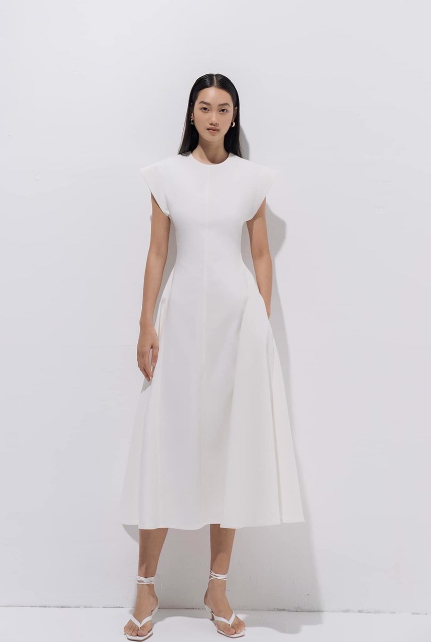 Đầm xoè dài kiểu tay liền phối túi (Trắng)