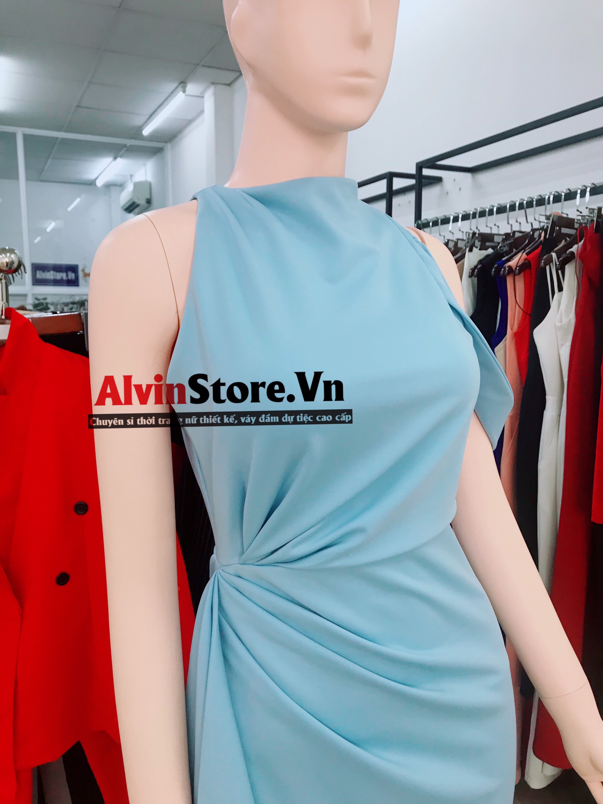 Đầm dạ hội lệch vai sát nách nhúng eo xẻ đùi (Xanh)