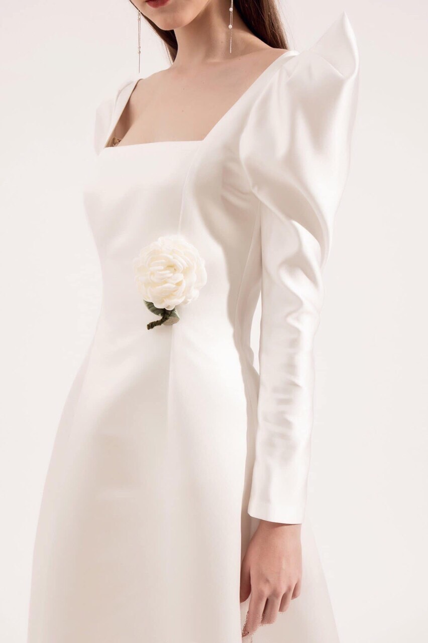 Đầm dạ hội kiểu tay phồng dài cổ vuông (KHÔNG KÈM HOA)