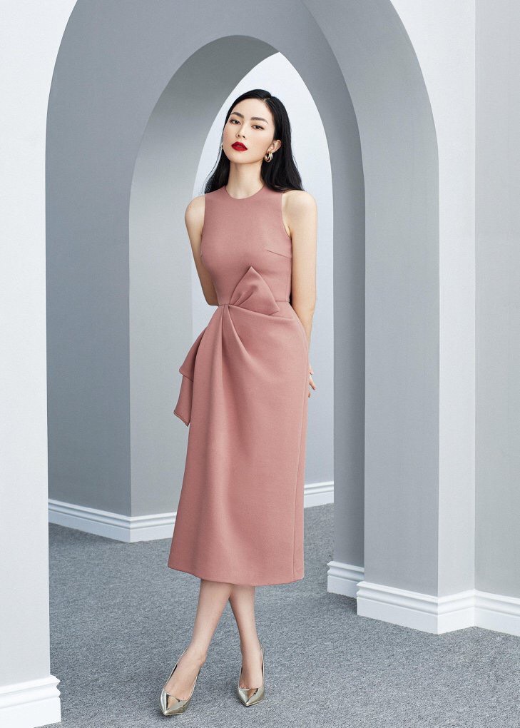 Đầm xòe kiểu sát nách xếp ly nơ eo (Hồng)