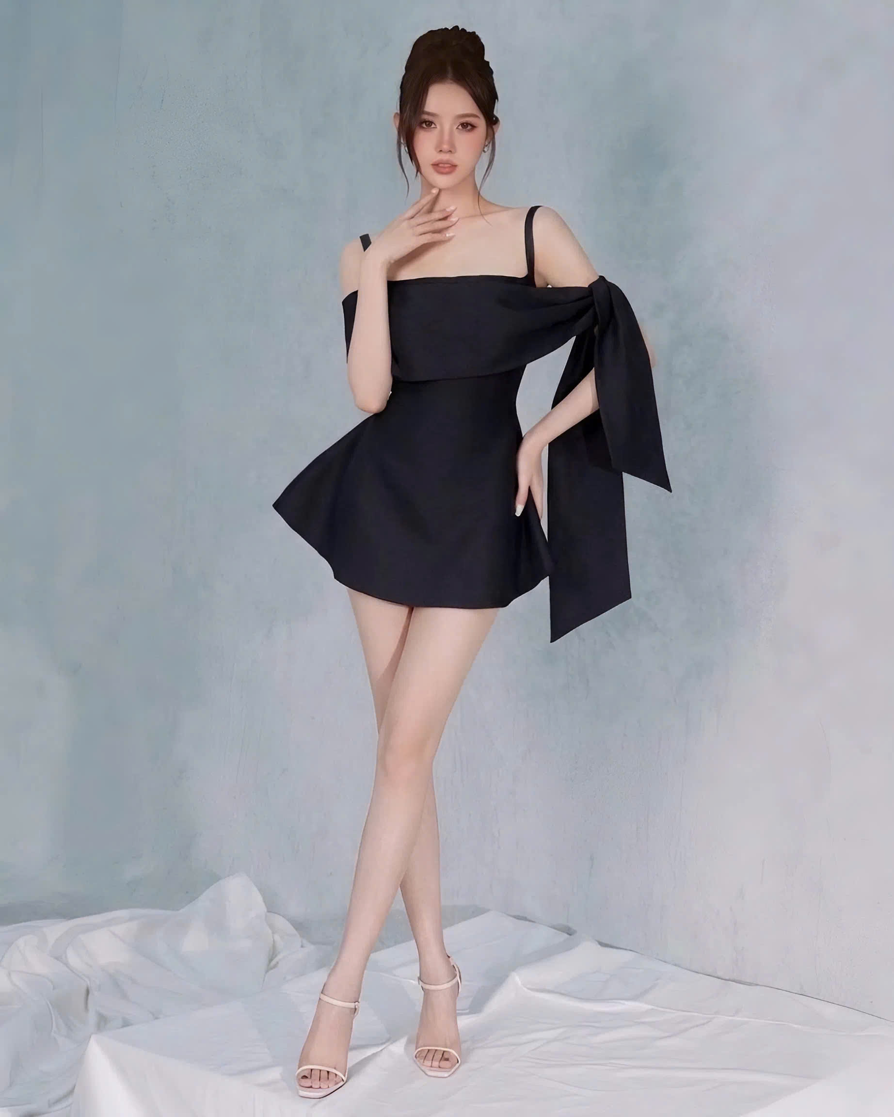 Đầm dự tiệc dáng xoè ngắn hở vai cột nơ sang trọng (TẶNG KÈM QUẦN SHORT) (Đen)
