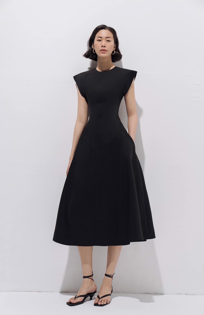 Đầm xoè dài kiểu tay liền phối túi (Trắng)