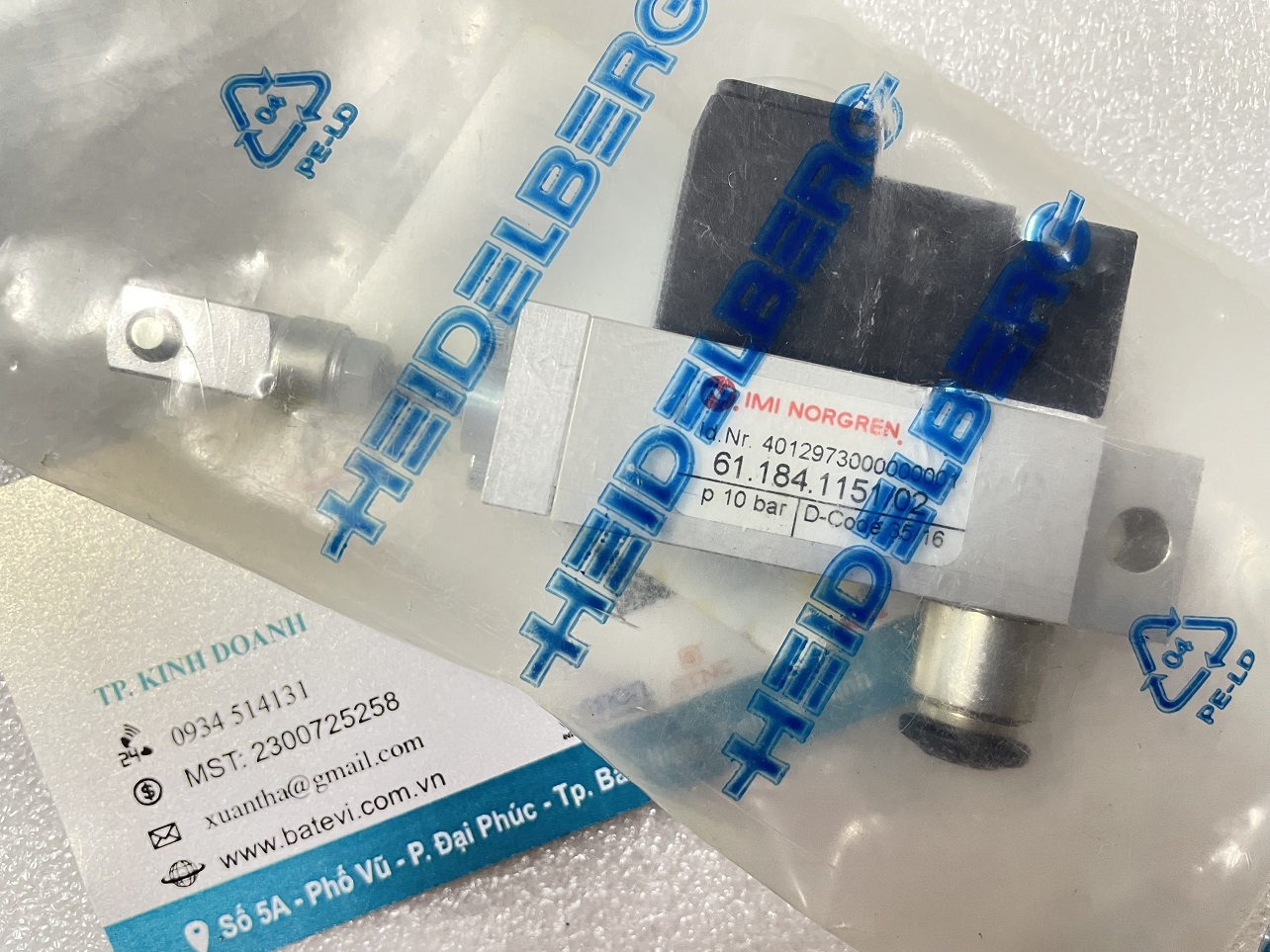 Xy lanh ép in 61.184.1151